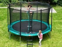 5209-hoe-lang-gaat-een-trampoline-mee.jpg